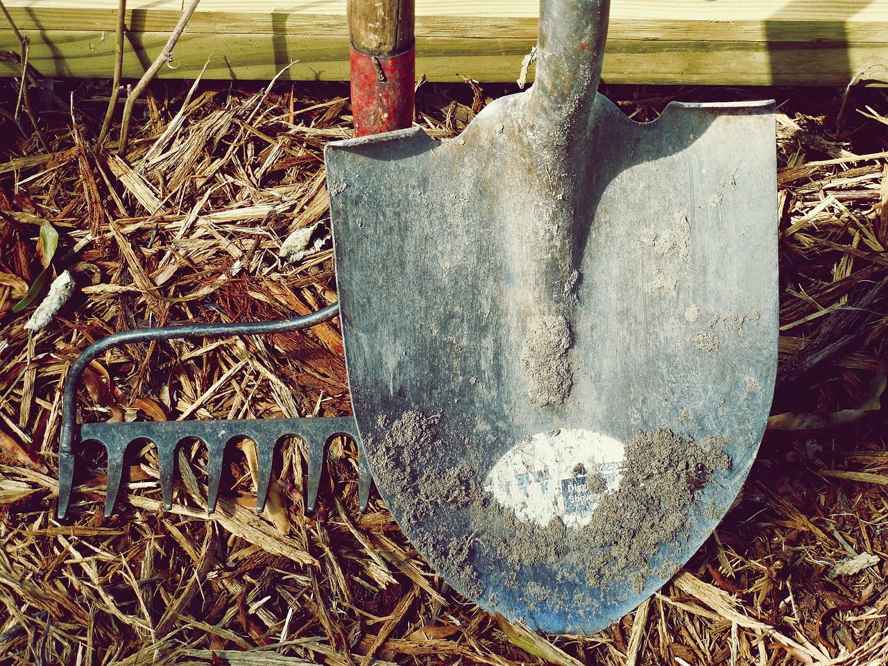 Les outils pour creuser des tranchées découvrez notre sélection d'outils de tranchée performants pour tous vos travaux de creusage et d'excavation. qualité et efficacité garanties.